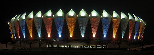  Hampton Coliseum